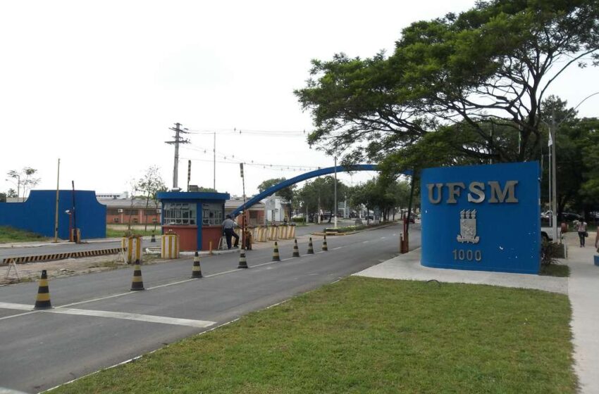 Ministério Público Federal pede explicações à UFSM