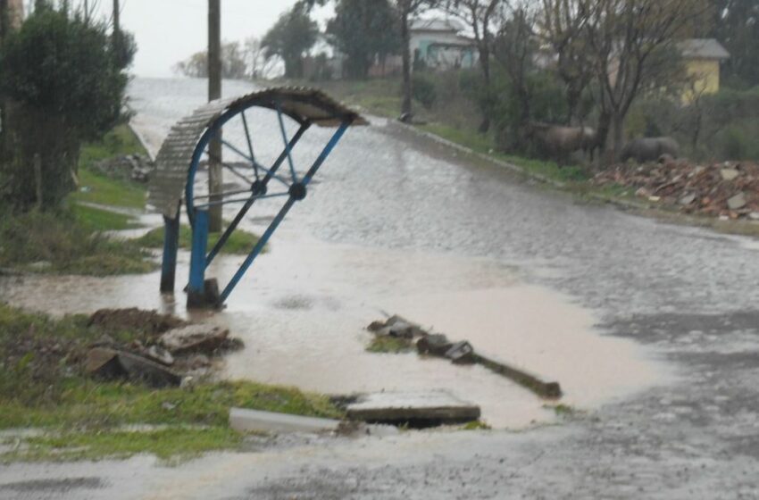 Chuvas voltam a causar alagamentos em Vacaria