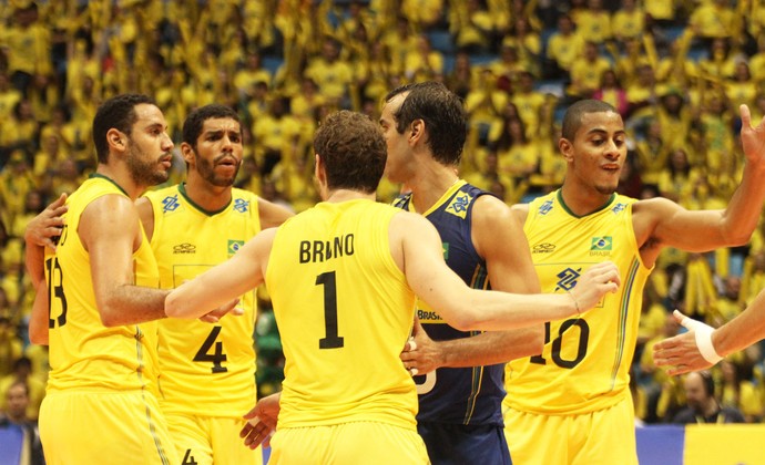 Em jogo suado, Brasil supera o Irã no tie-break e vence a segunda na Liga