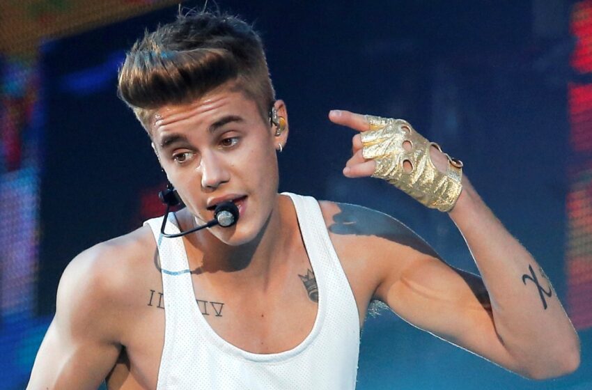 Vídeos racistas de Justin Bieber caem na internet; cantor pede desculpas