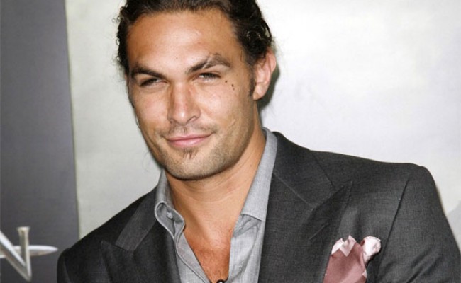 Jason Momoa deve viver Aquaman em Batman vs. Superman