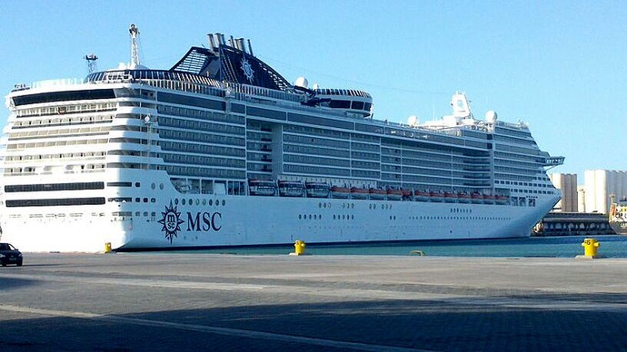Confiantes, 3.600 mexicanos chegam a Fortaleza em navio fretado