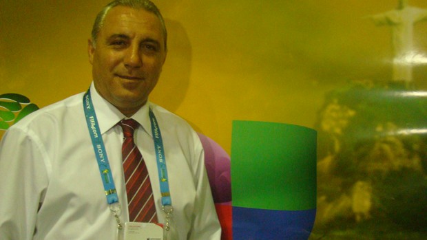 Stoichkov coloca Romário acima de Ronaldo e Rivaldo: “É o maior”