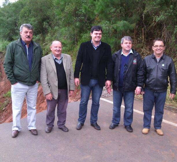Lideranças de Jaquirana, Bom Jesus e São José dos Ausentes visitam cratera na ERS – 110