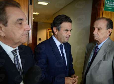 Jornal: Aloysio Nunes deve ser anunciado como vice de Aécio