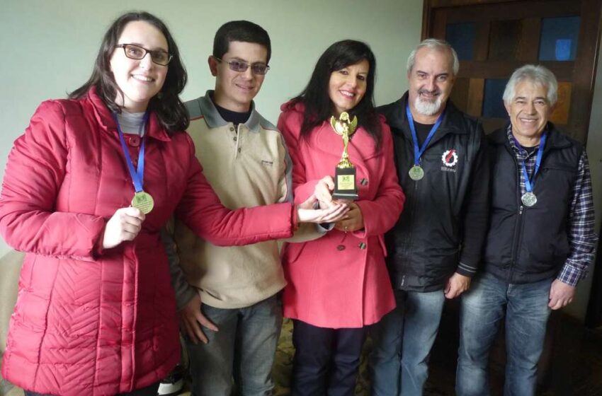Escola Dina Padilha é premiada em Erechim