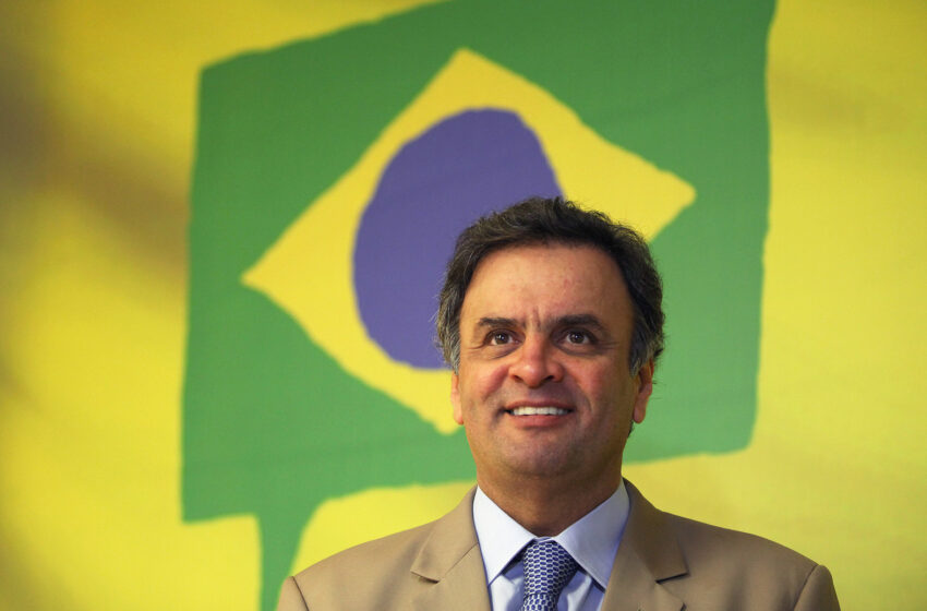 Aécio critica governo: Brasil não precisa de ‘Futebras’