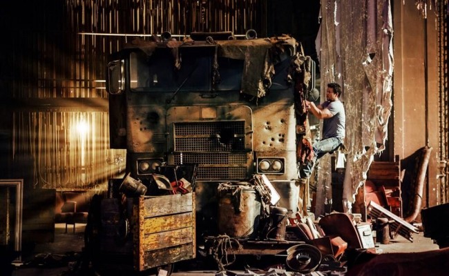 Transformers 4 chega ao Brasil após se tornar maior bilheteria do ano
