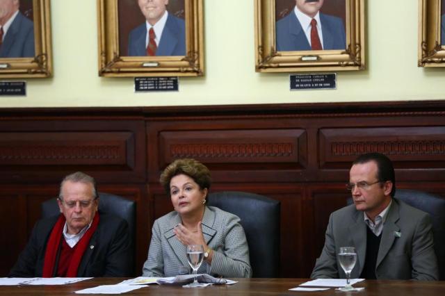 Governo federal garante R$ 40 milhões para reconstrução de estradas