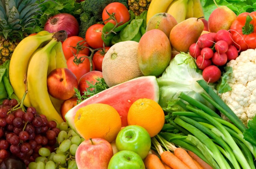 Comer frutas e vegetais não faz emagrecer, diz estudo