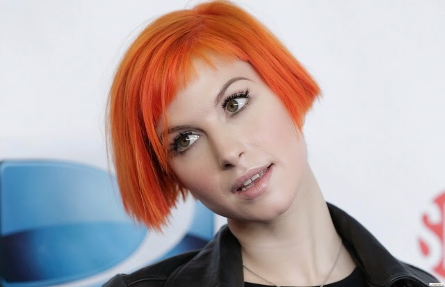 Paramore cancela shows por problemas de saúde de Hayley Williams
