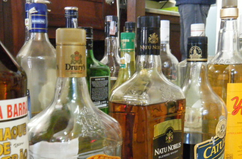 Bebida alcoólica não diminui consciência, mas inibe remorso