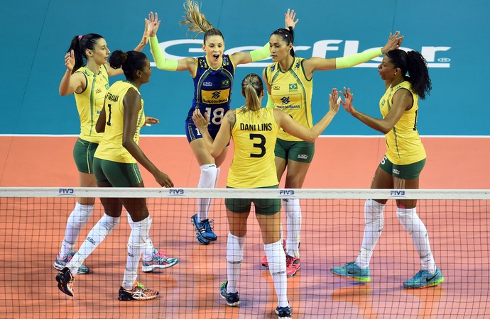 Com paciência oriental, Brasil vence Japão e conquista deca do Grand Prix