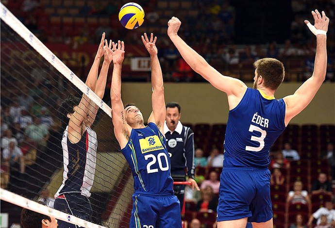 Após susto, Brasil vence Coreia do Sul no tie-break e mantém invencibilidade