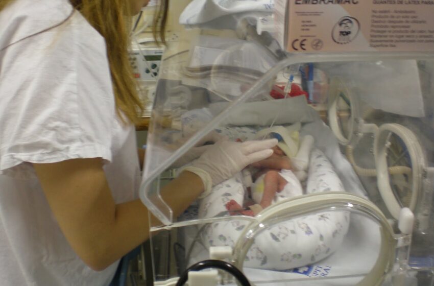 Hospital utiliza redes em UTI para ajudar bebês prematuros