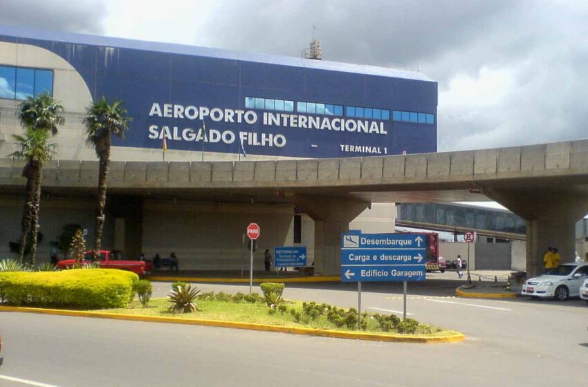  Aeroporto Salgado Filho deve ir a leilão em 2015