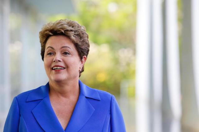  Planalto adia anúncio de novos ministros