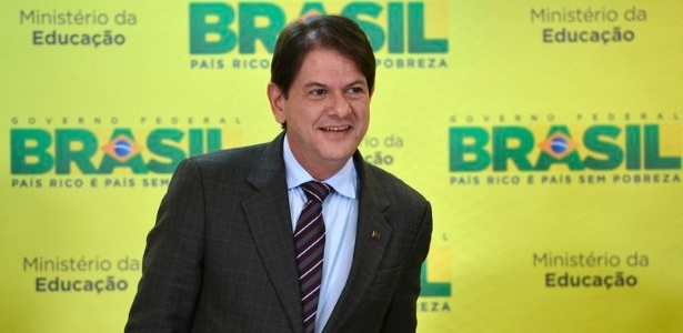 Cid Gomes: conheça quatro pedras no sapato do novo ministro