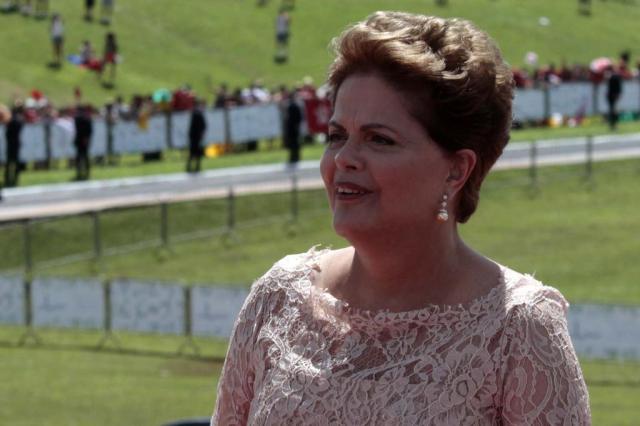  Popularidade de Dilma cai de 42% para 23%, diz Datafolha