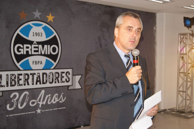  Diretor do Grêmio é denunciado por declarações contra o STJD