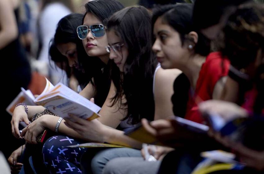 Estudantes reclamam de problemas no site do Fies