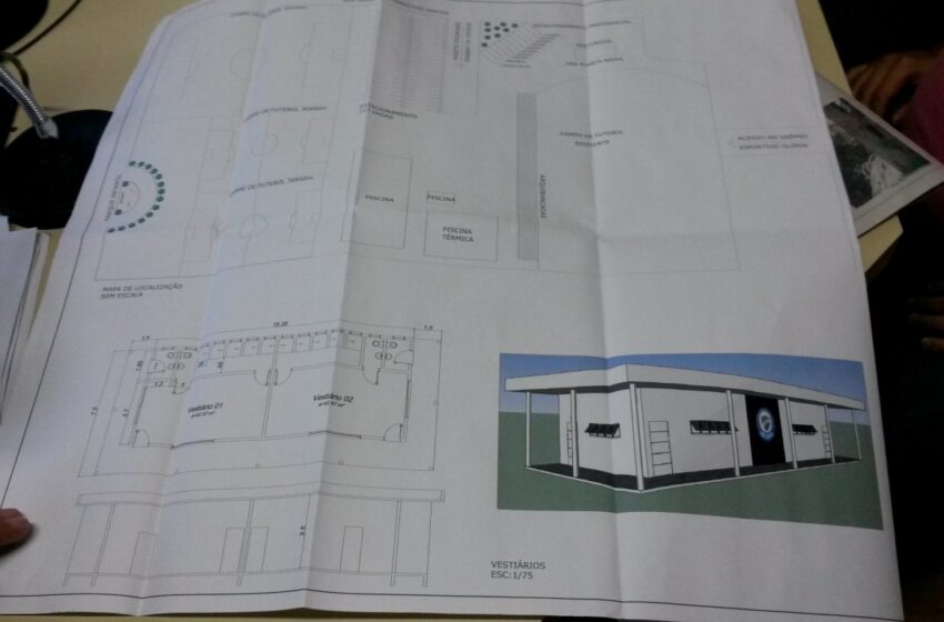 Glória apresenta projeto para a construção do campo suplementar
