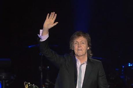 Paul McCartney afirma que compõe suas músicas “no banheiro”