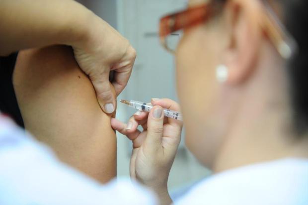  Campanha de vacinação contra a gripe começa segunda no RS