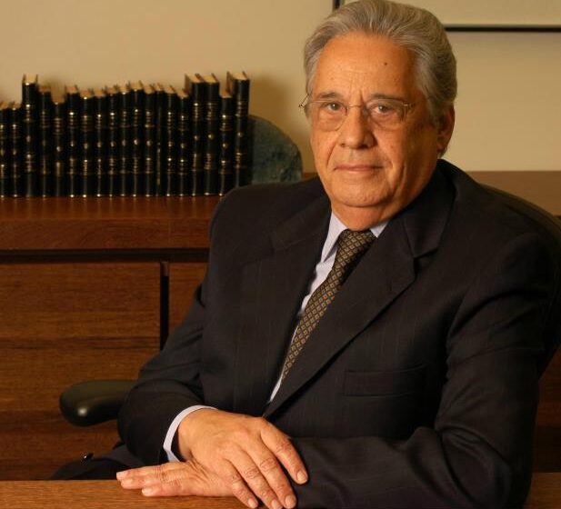 Malfeitos do Brasil começaram no governo Lula, diz FHC