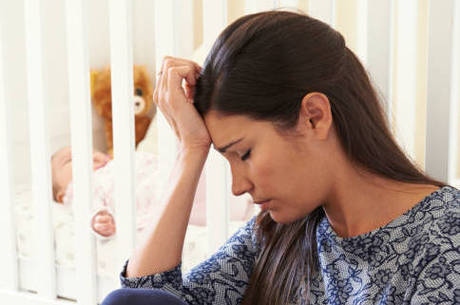 Mães solteiras podem ter problemas de saúde após os 50 anos, diz estudo