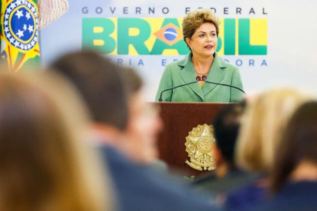Reunião de Dilma e ministros define concessões