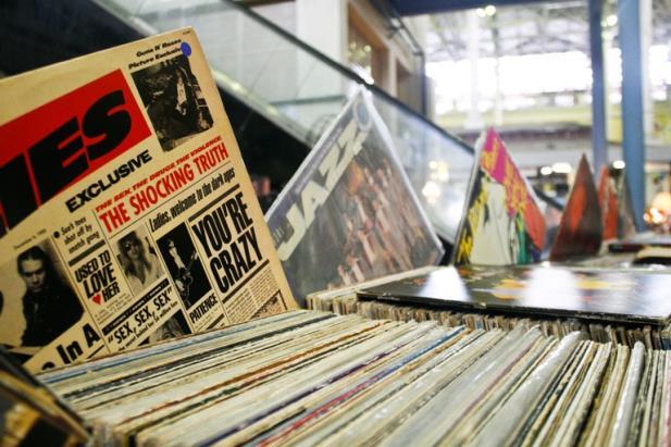 Álbuns de música serão lançados às sextas-feiras em todo o mundo