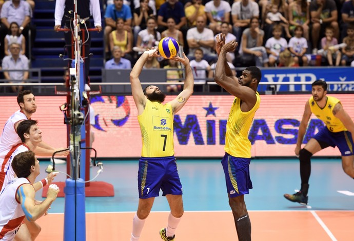Com força do saque, Brasil vence a Sérvia e segue líder do grupo na Liga