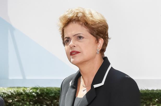 Dilma veta fim do fator previdenciário e edita MP com regra progressiva