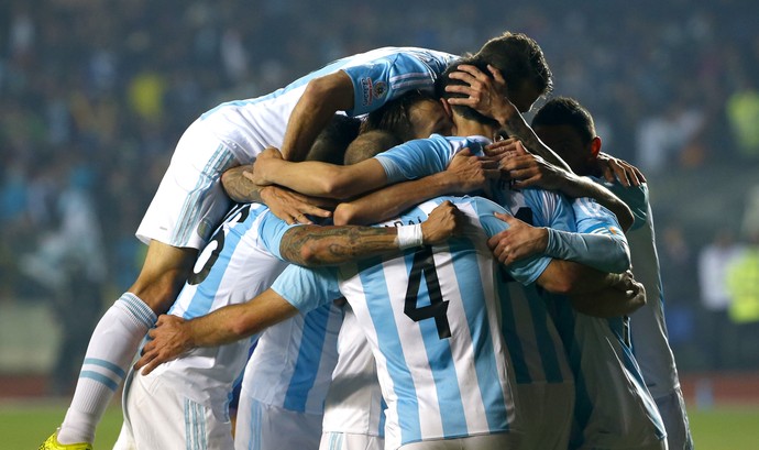 Argentina passeia contra o Paraguai e garante vaga na final da Copa América