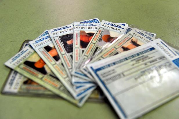 Detrans buscam alteração para impedir CNH para adolescentes