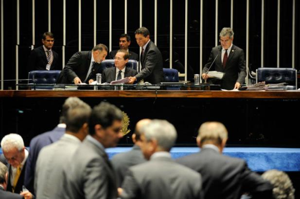 Senado aprova flexibilização das regras de pré-campanha