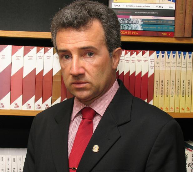 Piratini deve provar falta de recursos, diz TJ