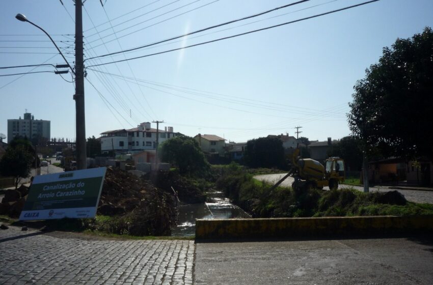 Iniciou trabalho da construção da nova ponte do Arroio Carazinho