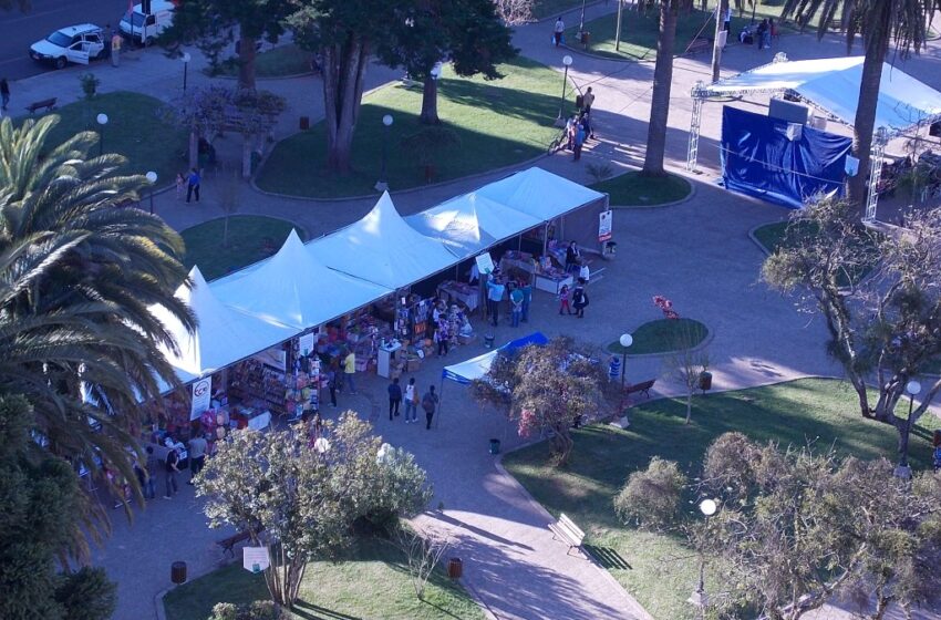 FEIRA DO LIVRO: Evento cultural será na praça em outubro