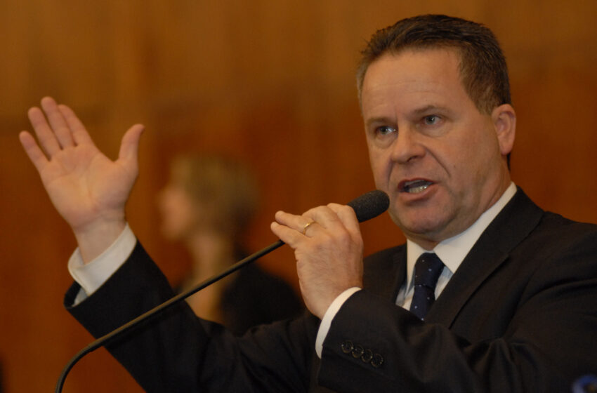 Piratini ainda avalia se envia pacotão à Assembleia