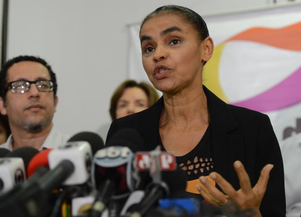  Marina Silva diz que governo blinda Cunha para impedir impeachment