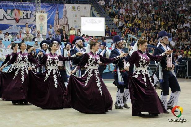 CTG Aldeia dos Anjos é campeão de danças tradicionais do Enart