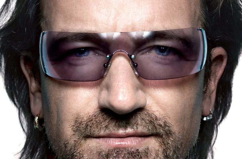  Bono compõe música sobre atentados em Paris
