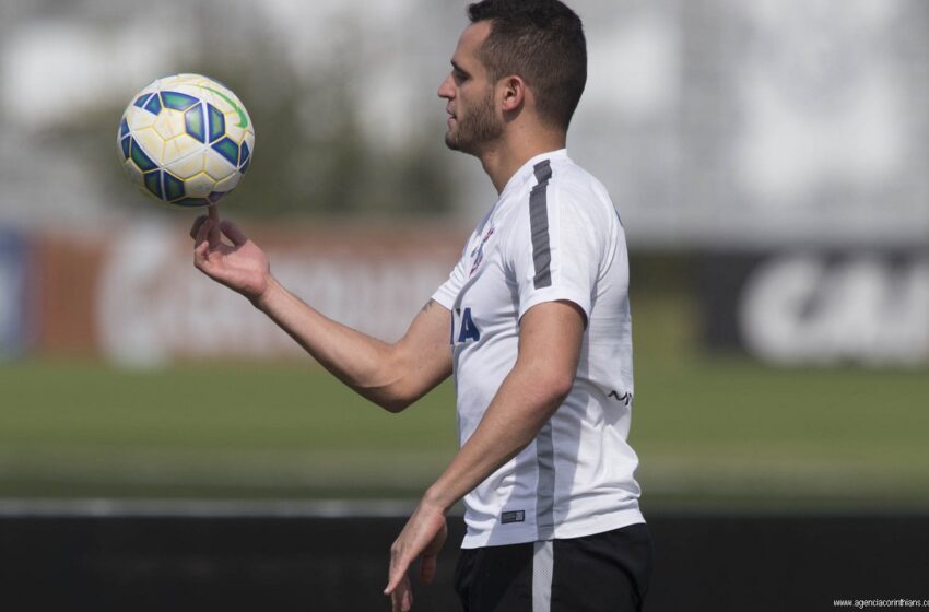 Renato Augusto sustenta vantagem e leva o Troféu Armando Nogueira 2015