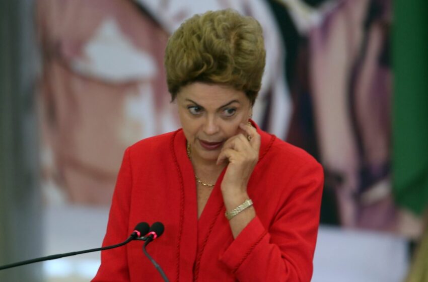 Maioria dos brasileiros prevê 2016 pior que 2015 com Dilma
