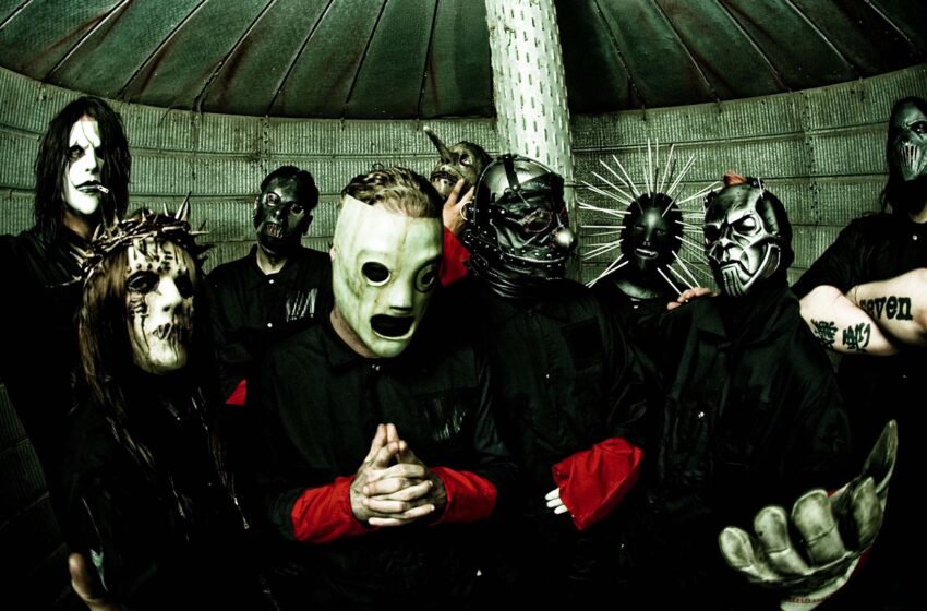  Integrantes do Slipknot contam como é usar máscaras no palco por 20 anos