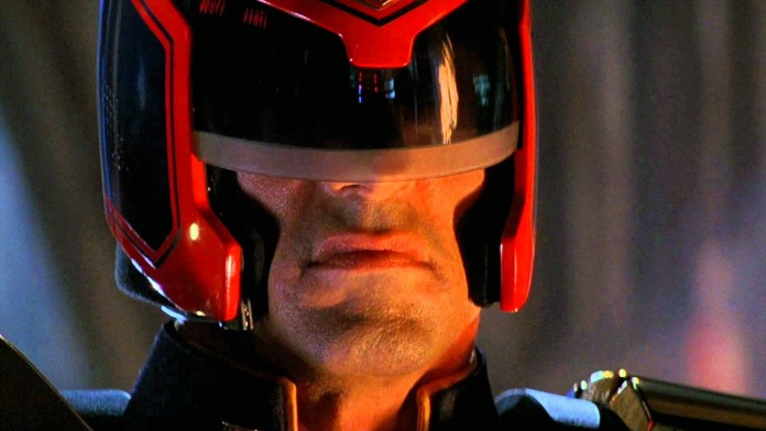 Guardiões da Galáxia 2 – Sylvester Stallone teria visual similar ao de Dredd