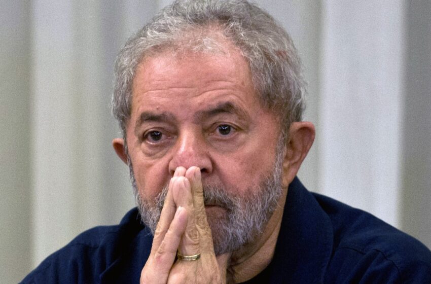 Promotoria de São Paulo pede prisão preventiva de Lula