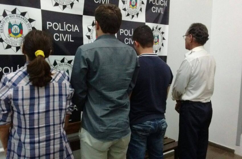 Golpistas são presos e liberados